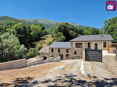 /international/fr/saurat-midi-pyrenees-310109781010/