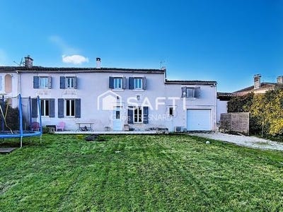 /international/fr/echebrune-charente-310106579163/