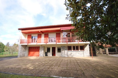 /international/fr/laroque-d-olmes-midi-pyrenees-310107369005/