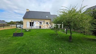 /international/fr/miniac-morvan-brittany-310103730908/