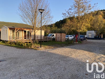 /international/fr/garde-colombe-provence-alpes-cote-d-azur-310094868513/