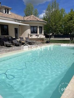 /international/fr/casseneuil-aquitaine-310109049798/