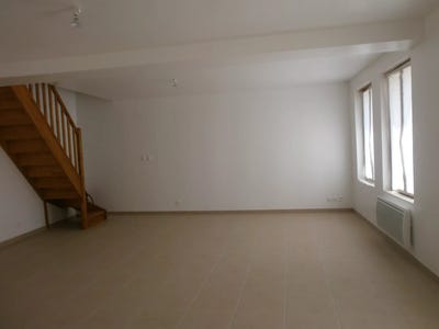 /international/fr/mons-en-laonnois-picardie-310105945625/