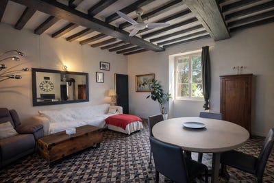/international/fr/chinon-centre-val-de-loire-310101999269/