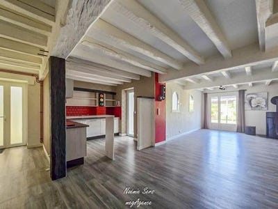 /international/fr/cholet-pays-de-la-loire-310109022711/