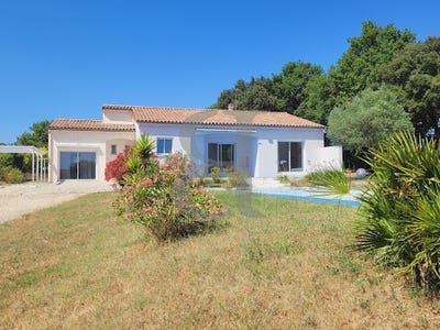 /international/fr/grignan-rhone-310099222800/?lang=en