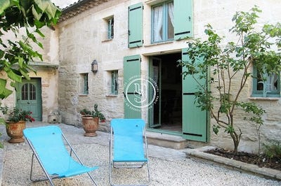 /international/fr/uzes-languedoc-roussillon-310100990804/?lang=zh-cn