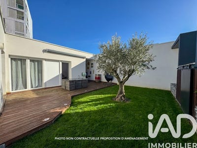 /international/fr/floirac-charente-310104180849/