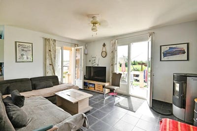 /international/fr/rousson-languedoc-roussillon-310108995365/