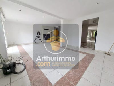 /international/fr/ormesson-sur-marne-ile-de-france-310108733032/