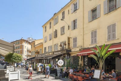 /international/fr/nice-provence-alpes-cote-d-azur-310107521315/
