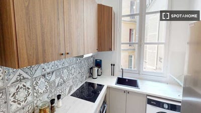 /international/fr/paris-ile-de-france-310109093371/
