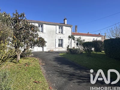 /international/fr/verines-charente-310107268932/