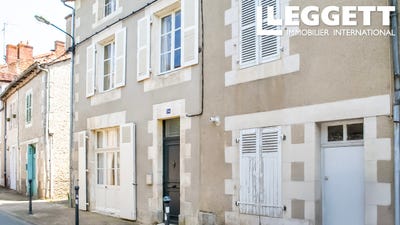 /international/fr/montmorillon-charente-310100433897/