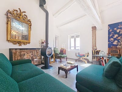 /international/fr/villeneuve-les-avignon-languedoc-roussillon-310104039391/