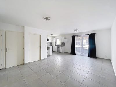 /international/fr/la-chambre-rhone-310106598933/