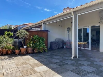 /international/fr/fleury-d-aude-languedoc-roussillon-310108265494/