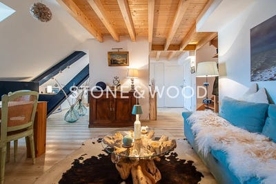 /international/fr/thones-rhone-120091359604/