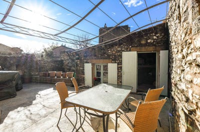 /international/fr/uzes-aquitaine-310106403223/