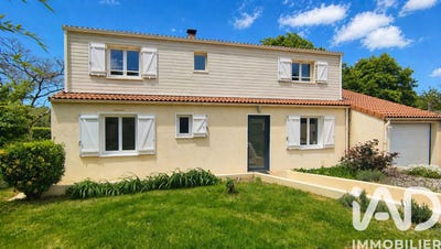 /international/fr/dompierre-sur-yon-pays-de-la-loire-310107672048/