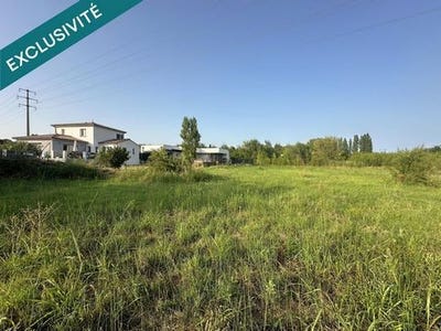 /international/fr/pezenas-languedoc-roussillon-310119448964/