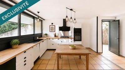 /international/fr/villemur-sur-tarn-midi-pyrenees-310105833848/