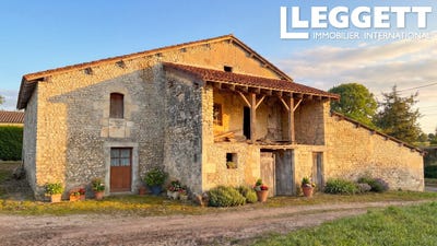 /international/fr/saint-romain-charente-310105649219/