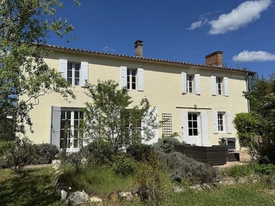 /international/fr/clerac-charente-310107774205/