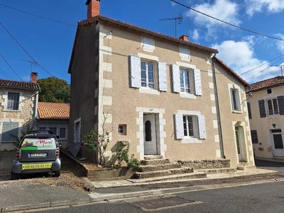 /international/fr/saint-laurent-de-ceris-charente-310108994935/?lang=th