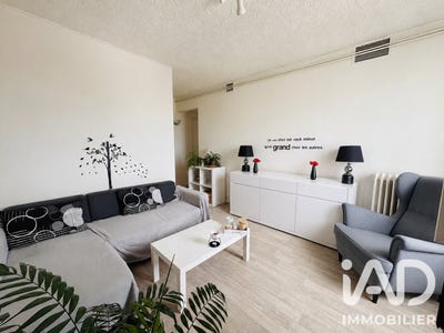/international/fr/beaugency-centre-val-de-loire-310108895470/