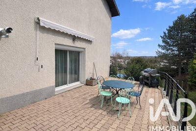 /international/fr/bas-en-basset-auvergne-310106412533/