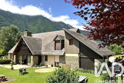 /international/fr/juzet-de-luchon-midi-pyrenees-310105240941/
