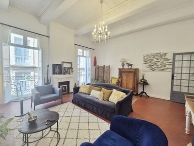 /international/fr/beziers-languedoc-roussillon-310108593036/?lang=pt