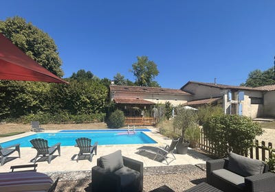 /international/fr/saint-paul-lizonne-aquitaine-310107558853/
