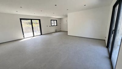 /international/fr/bourg-les-valence-rhone-310106834575/