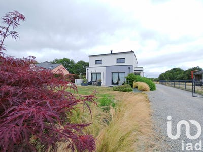 /international/fr/val-d-oust-brittany-310100538942/