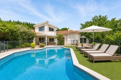 /international/fr/saint-cyr-sur-le-rhone-rhone-310109017641/