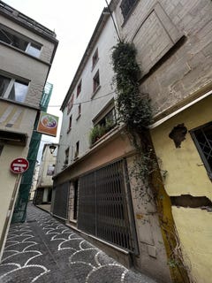 /international/fr/lodeve-languedoc-roussillon-310107300787/