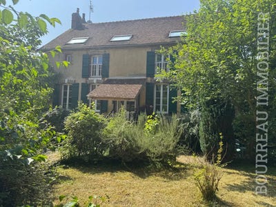 /international/fr/chassy-centre-val-de-loire-310100458829/