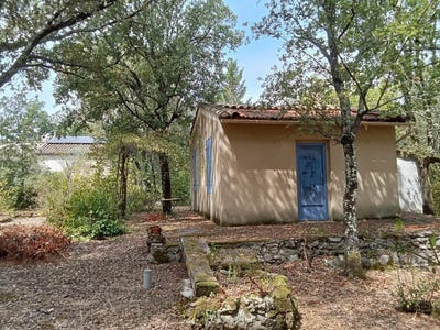 /international/fr/saint-hippolyte-du-fort-languedoc-roussillon-310109850456/
