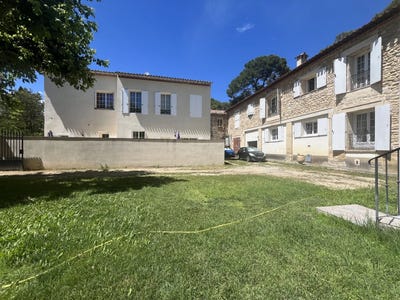 /international/fr/montpellier-languedoc-roussillon-310108565013/