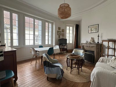 /international/fr/pornic-pays-de-la-loire-310100792247/