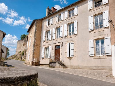 /international/fr/vivonne-charente-310107581979/