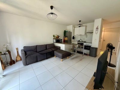 /international/fr/saint-aunes-languedoc-roussillon-310101043046/
