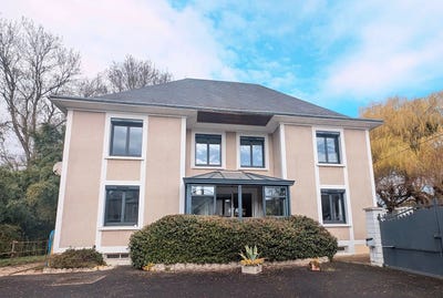 /international/fr/vallieres-les-grandes-centre-val-de-loire-310106295697/