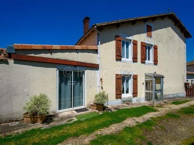 /international/fr/sauze-vaussais-charente-310108276528/