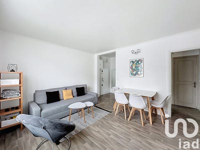 /international/fr/brie-comte-robert-ile-de-france-310098316779/