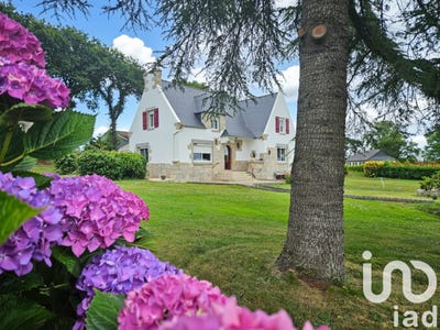 /international/fr/plouegat-moysan-brittany-310095137351/?lang=de