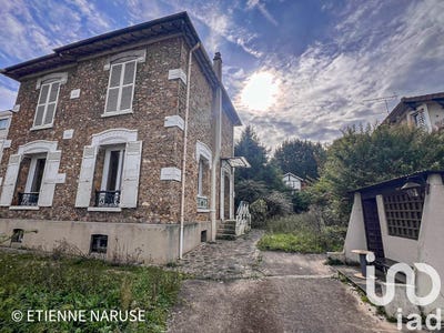 /international/fr/le-pecq-ile-de-france-310099833890/