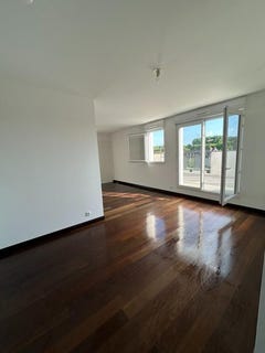 /international/fr/persan-ile-de-france-310100236483/